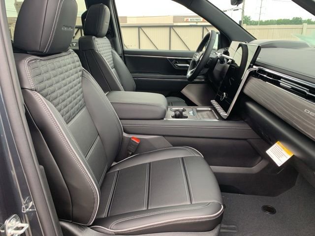 New 2025 GMC Sierra EV Denali image 28