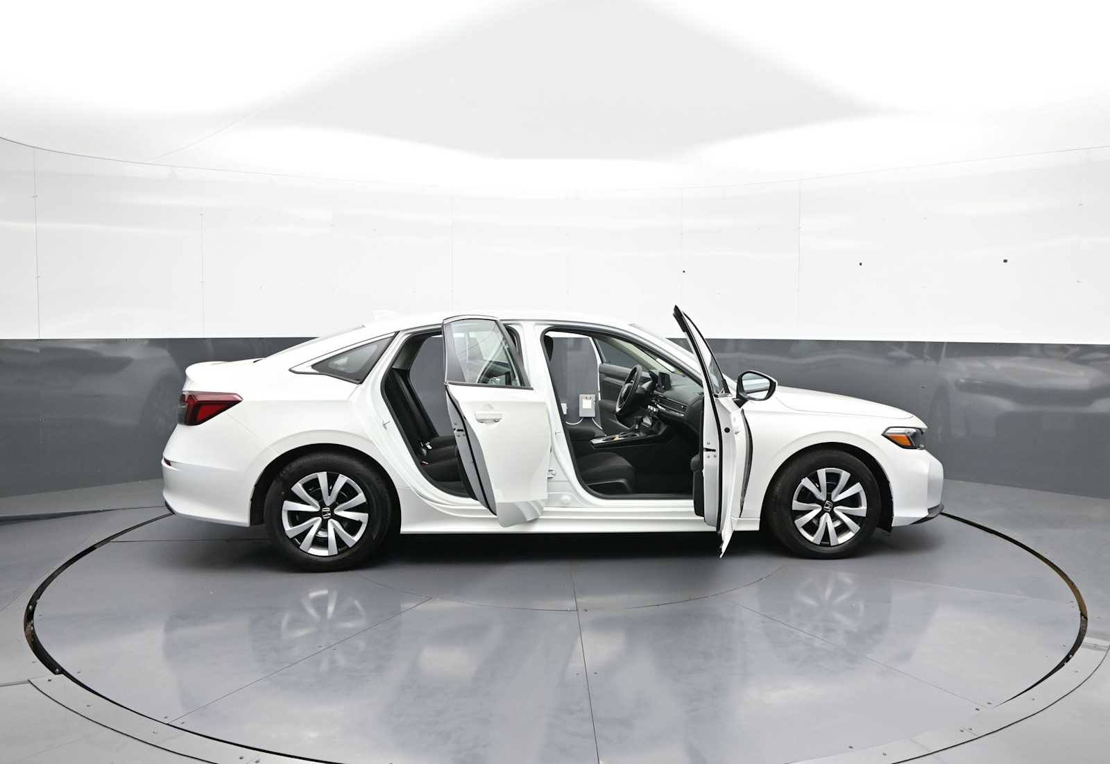 Used 2025 Honda Civic LX image 40