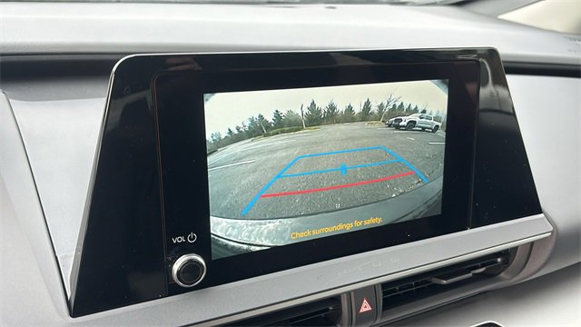 New 2026 Toyota Prius LE image 18