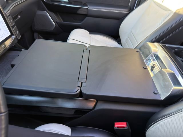 Used 2022 Ford F150 Lightning Platinum image 48