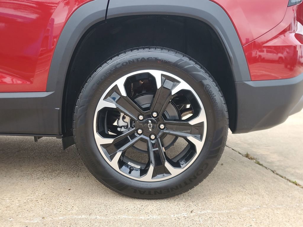 New 2026 Chevrolet Equinox LT w/ Convenience Package II image 8