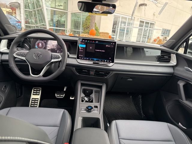 New 2026 Volkswagen Tiguan SE R-Line image 34