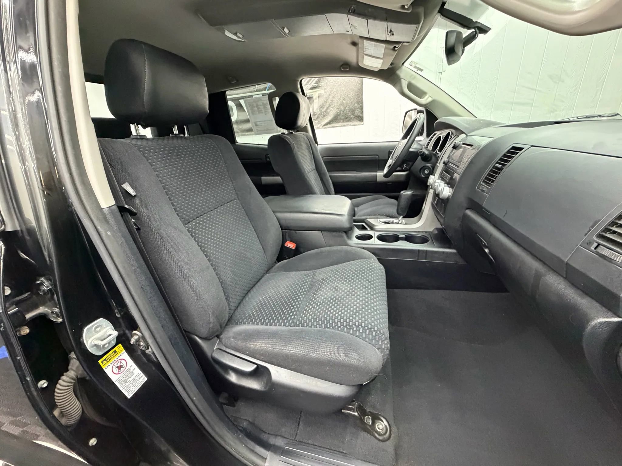 Used 2012 Toyota Tundra 4x4 Double Cab w/ TRD Off-Road Pkg image 5