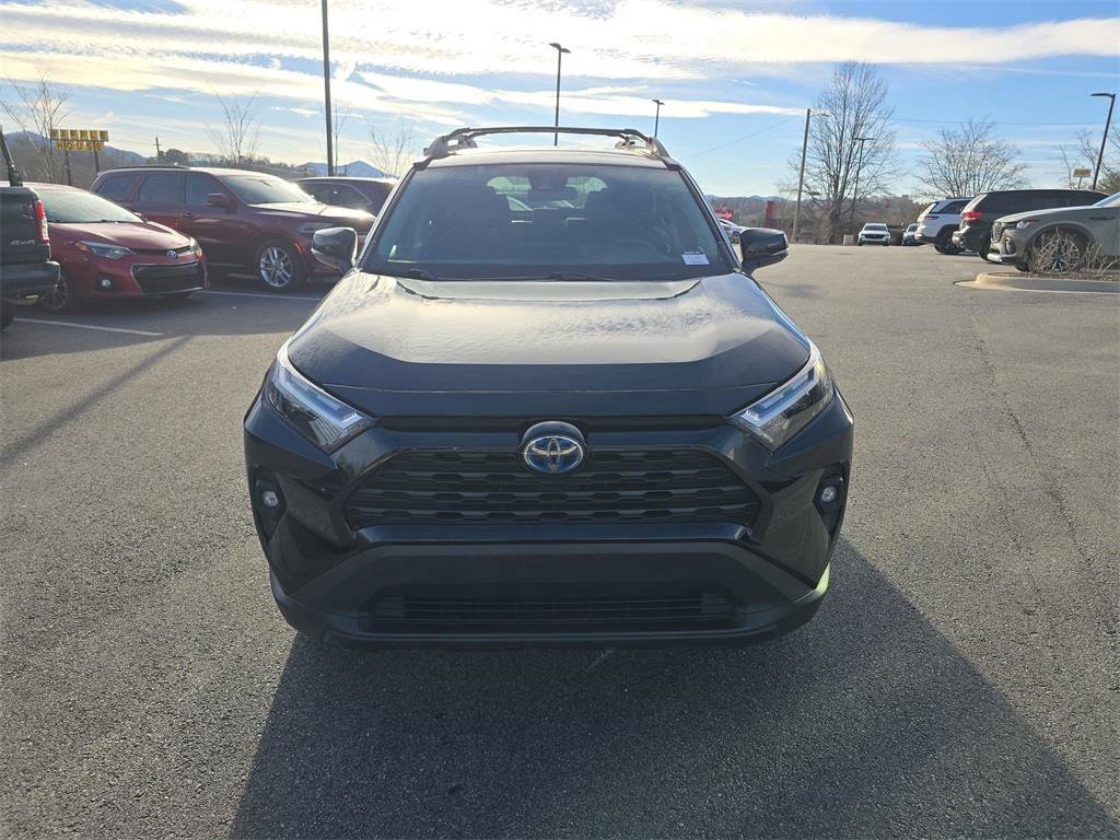 Used 2024 Toyota RAV4 AWD Hybrid image 9