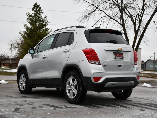 Used 2019 Chevrolet Trax LT w/ LT Convenience Package image 5