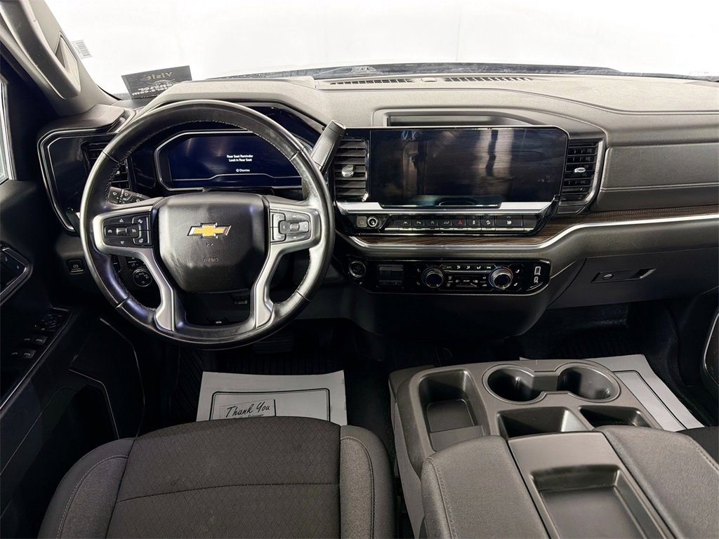 Used 2024 Chevrolet Silverado 1500 LT image 21