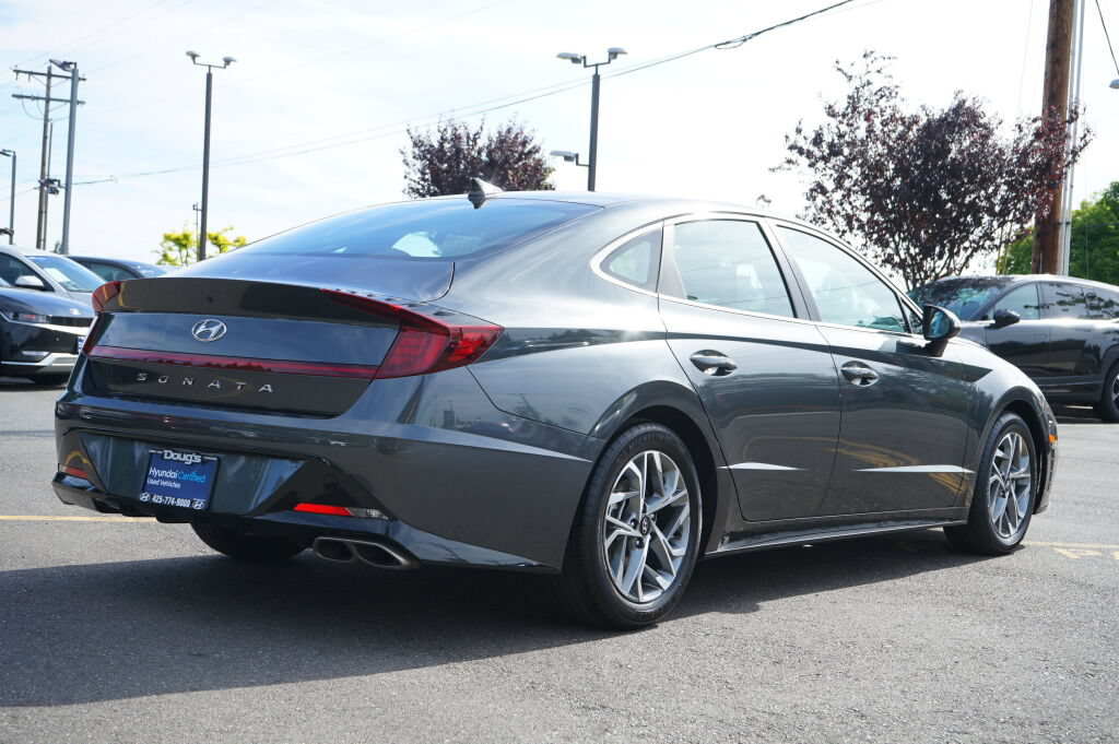 Certified 2023 Hyundai Sonata SEL FWD image 2