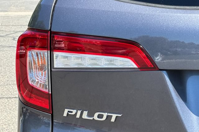 Used 2019 Honda Pilot Elite image 48