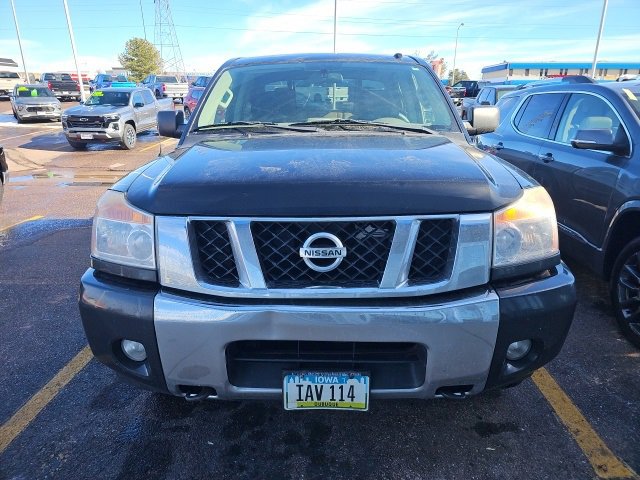 Used 2015 Nissan Titan SV w/ SV Value Truck Package image 2