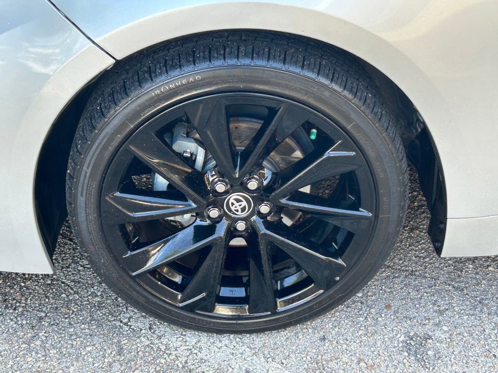 Used 2021 Toyota Corolla SE FWD image 16
