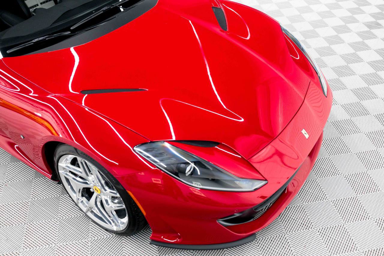 Used 2018 Ferrari 812 Superfast RWD image 21