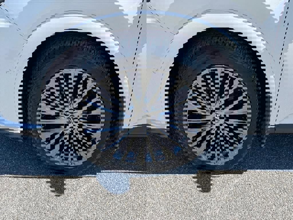 Used 2023 Lexus RX 350 AWD w/ Accessory Package (Z1) image 13