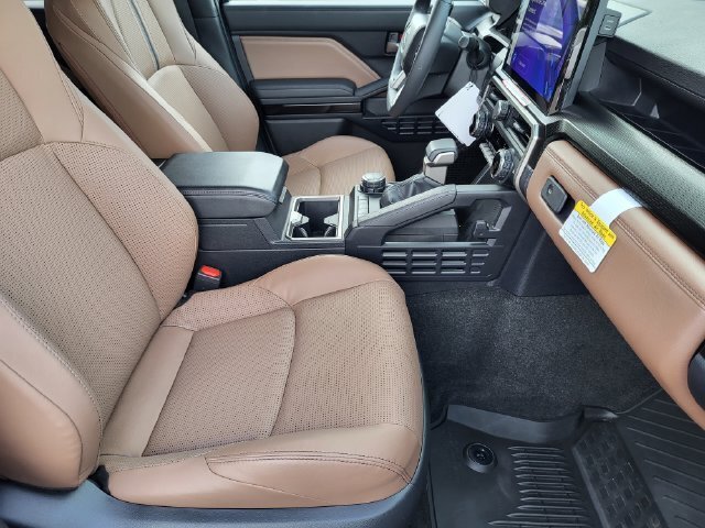 New 2026 Toyota 4Runner Limited AWD/4WD image 25