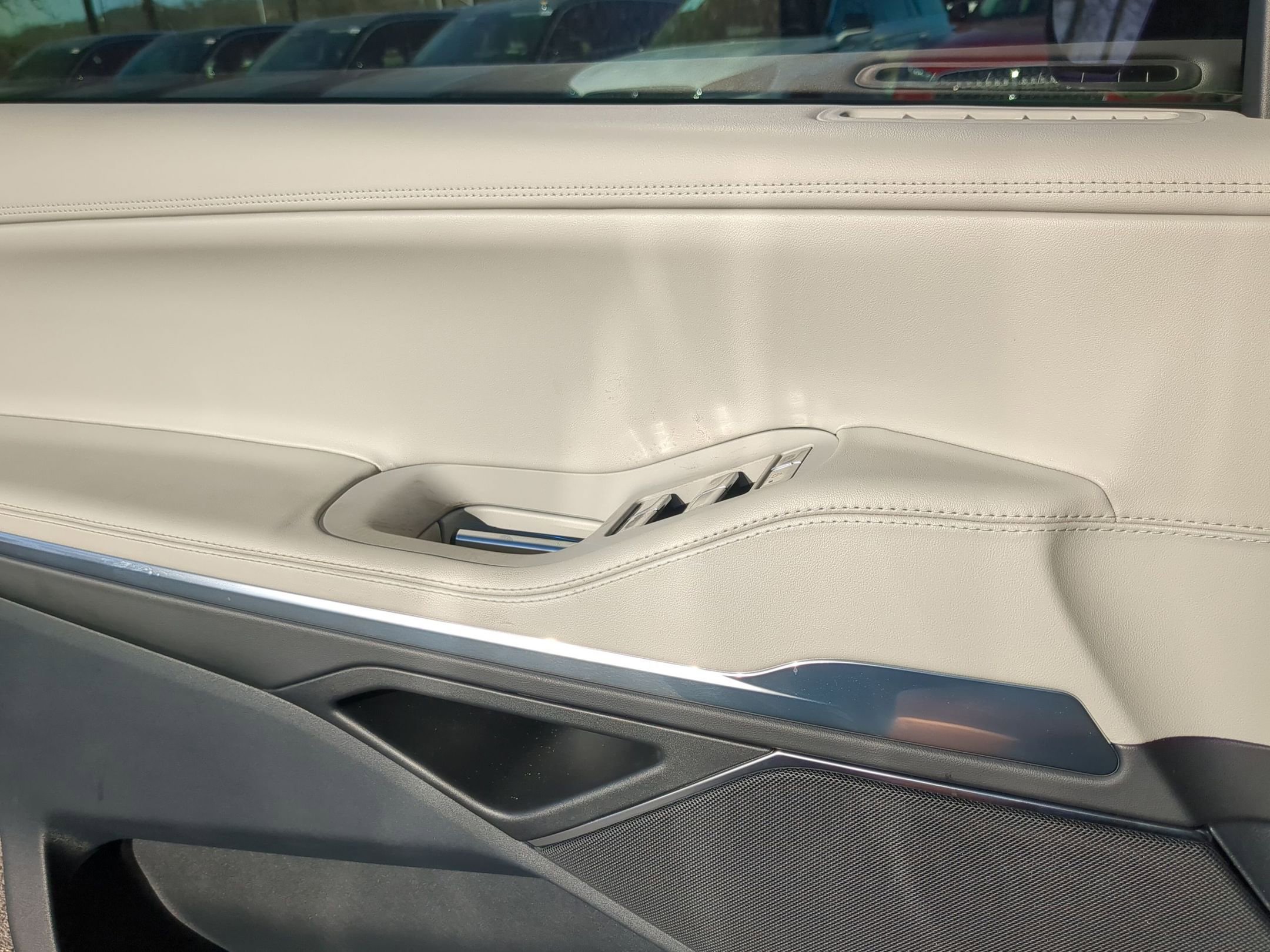 New 2026 Lincoln Navigator L Premier image 12