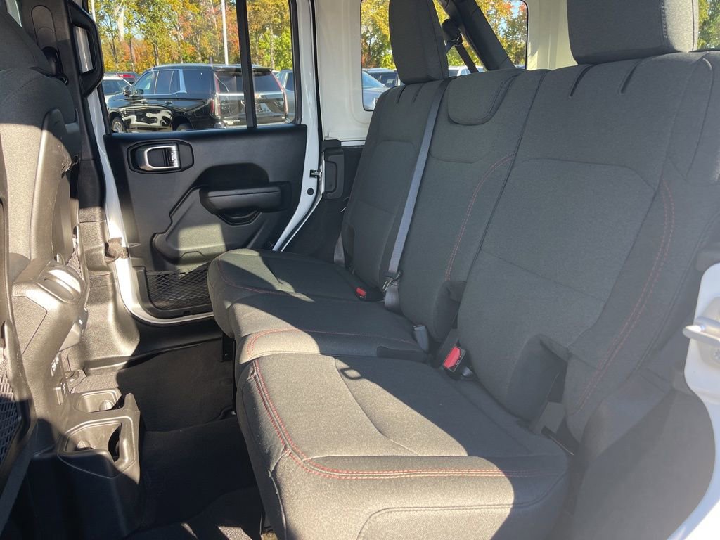 Used 2025 Jeep Wrangler Unlimited Rubicon image 10