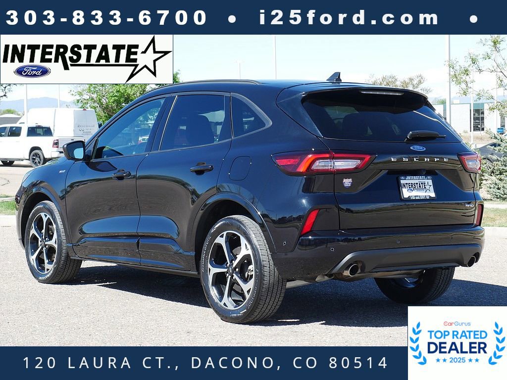 Used 2023 Ford Escape ST-Line Elite w/ Premium Technology Package AWD/4WD image 3