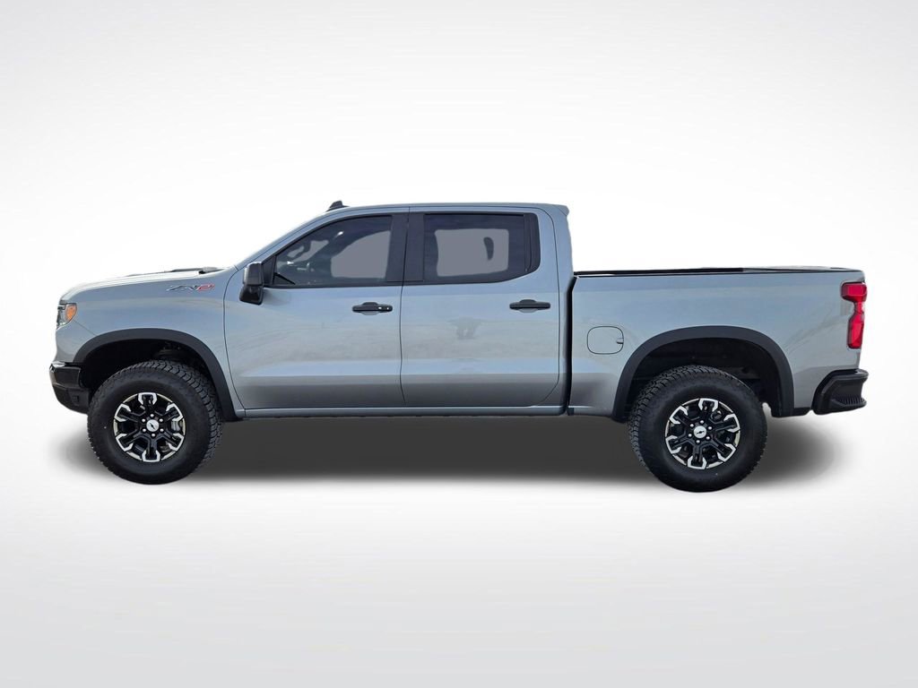 Used 2024 Chevrolet Silverado 1500 ZR2 w/ Technology Package AWD/4WD image 9