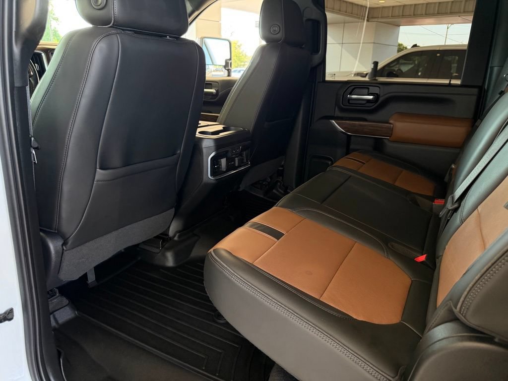 Used 2020 Chevrolet Silverado 3500 High Country w/ Z71 Off-Road Package AWD/4WD image 15