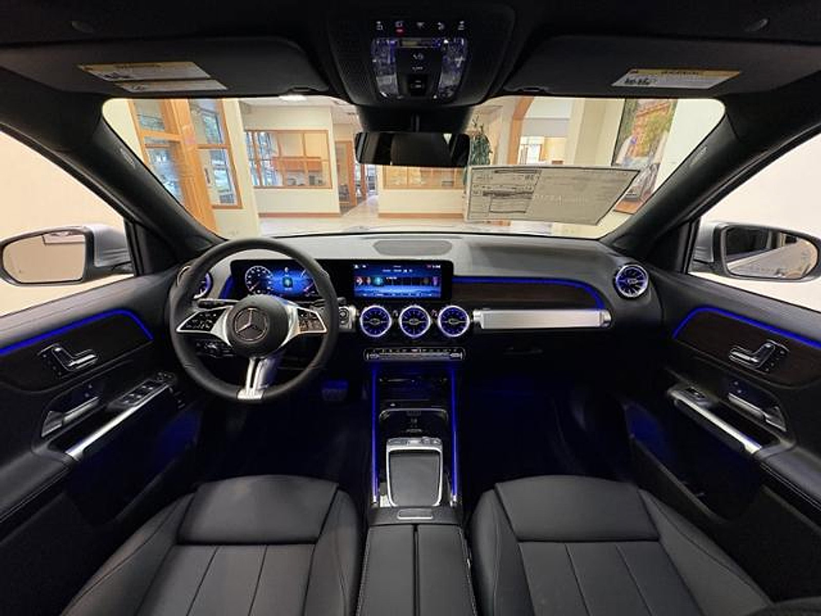 New 2026 Mercedes-Benz GLB 250 image 13