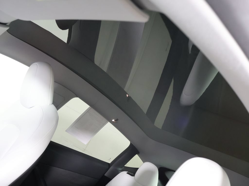 Used 2023 Tesla Model Y Long Range AWD/4WD image 20