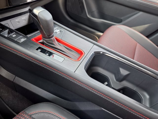 New 2027 Nissan Kicks SR w/ SR Premium Package FWD image 20