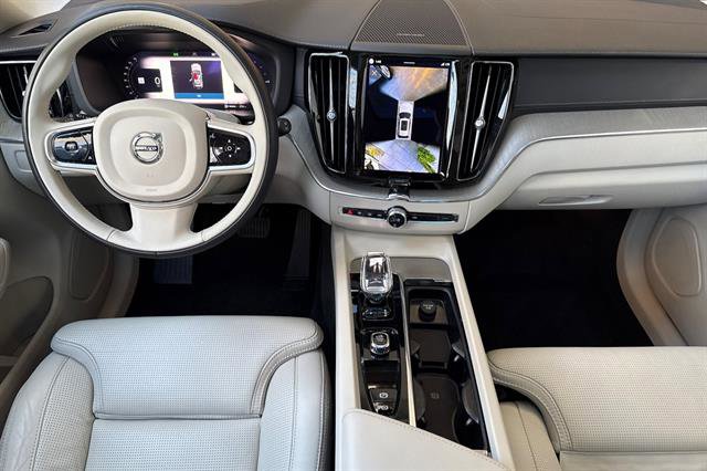 Certified 2023 Volvo XC60 T8 Ultimate image 13