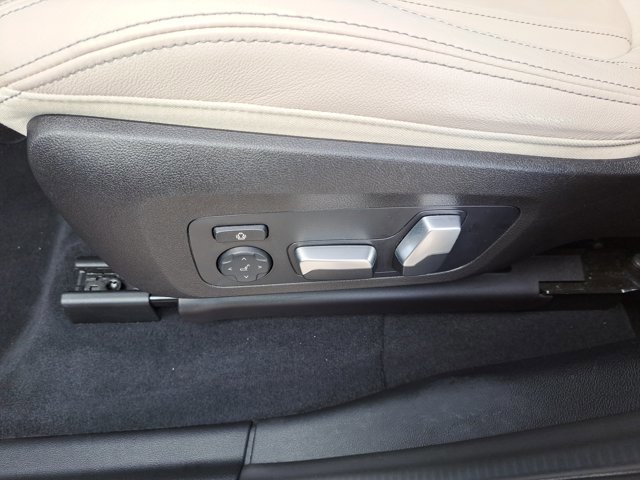 Used 2023 BMW X4 M40i w/ Premium Package image 18