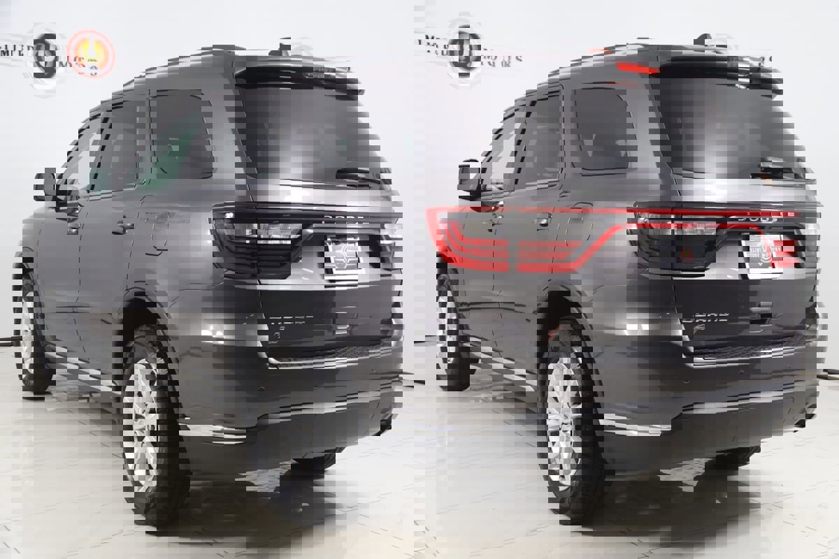 Used 2019 Dodge Durango SXT image 4