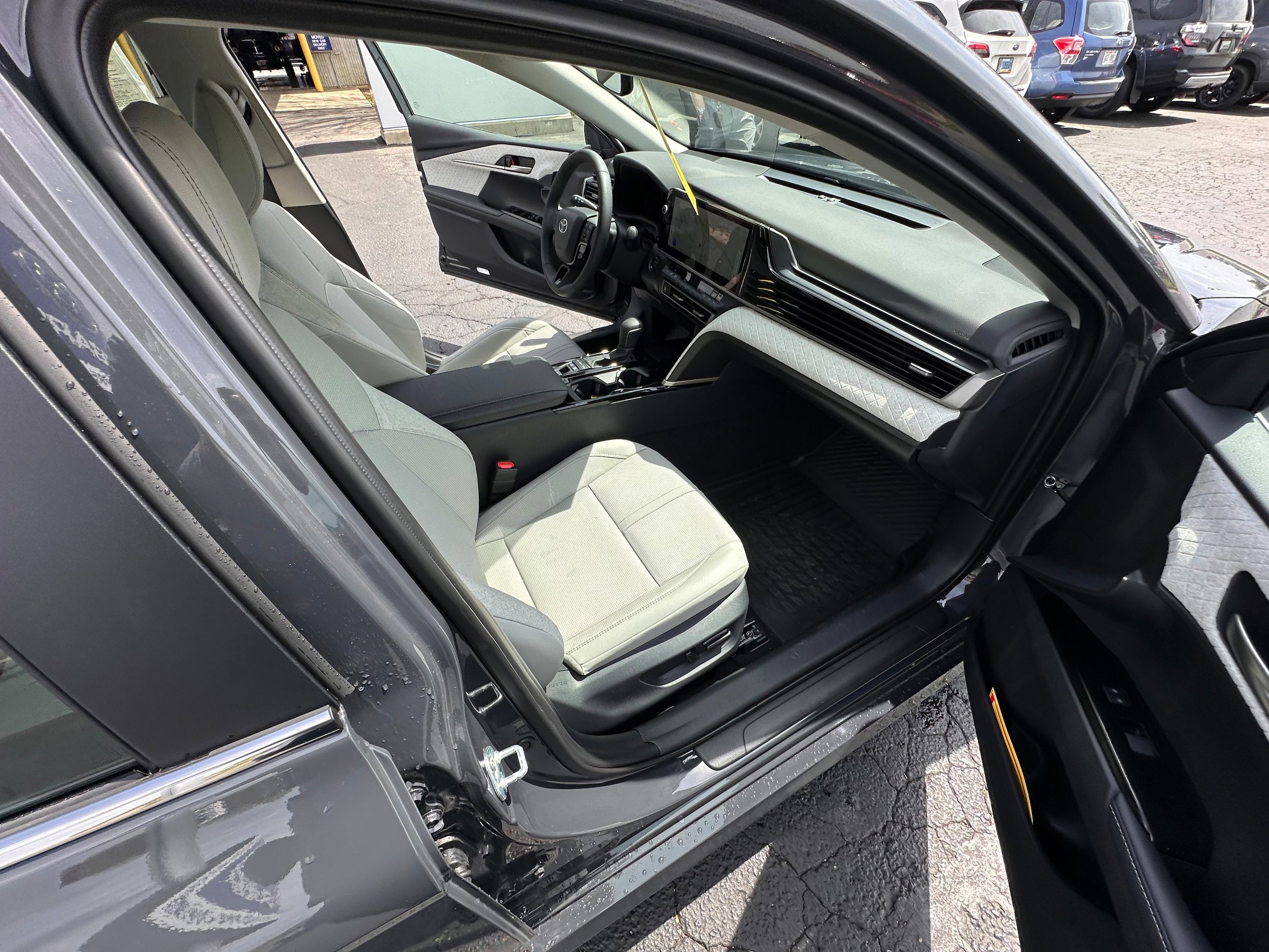 Used 2026 Toyota Camry XLE FWD image 18