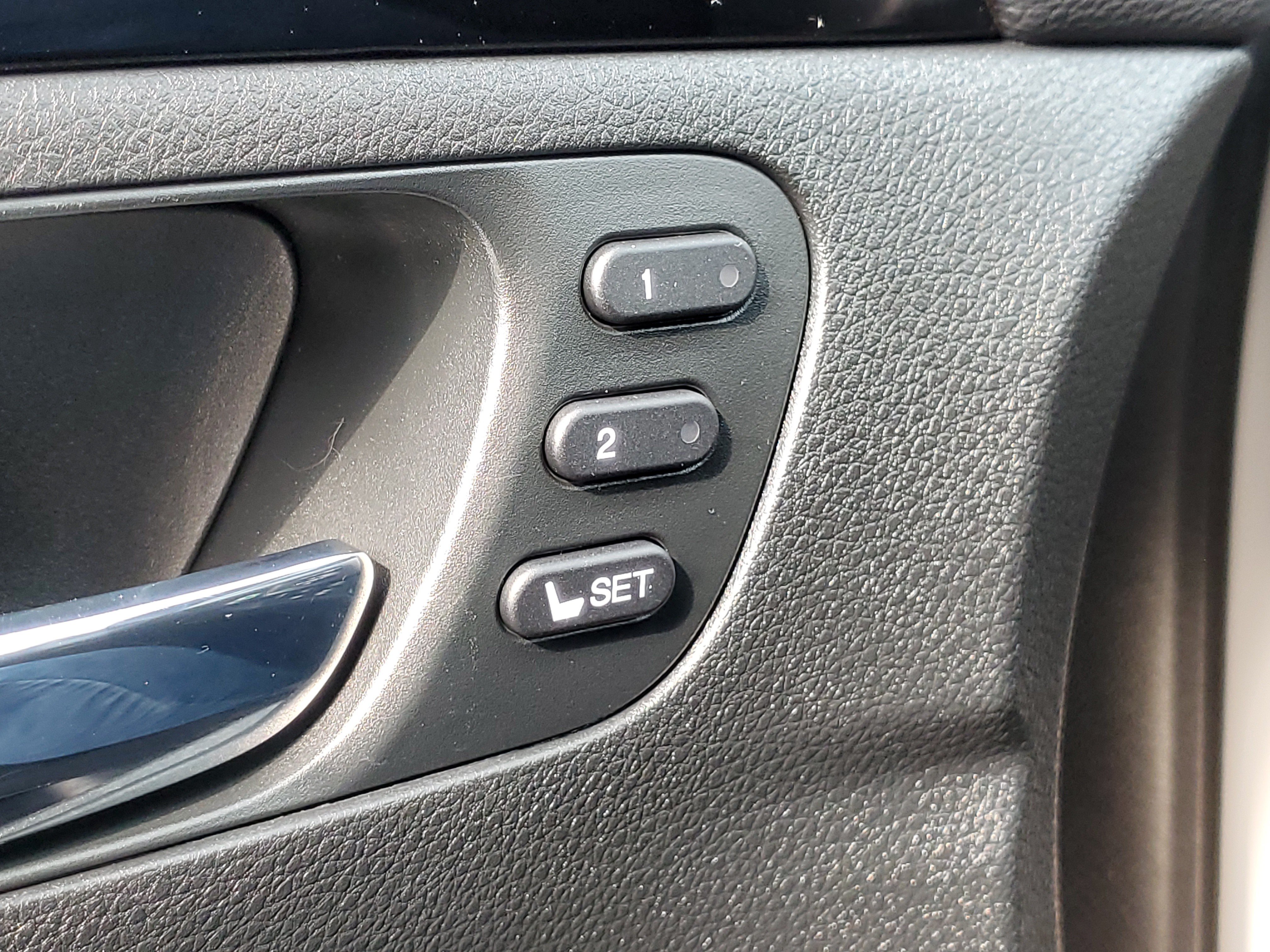 Certified 2024 Honda Ridgeline Black Edition image 23