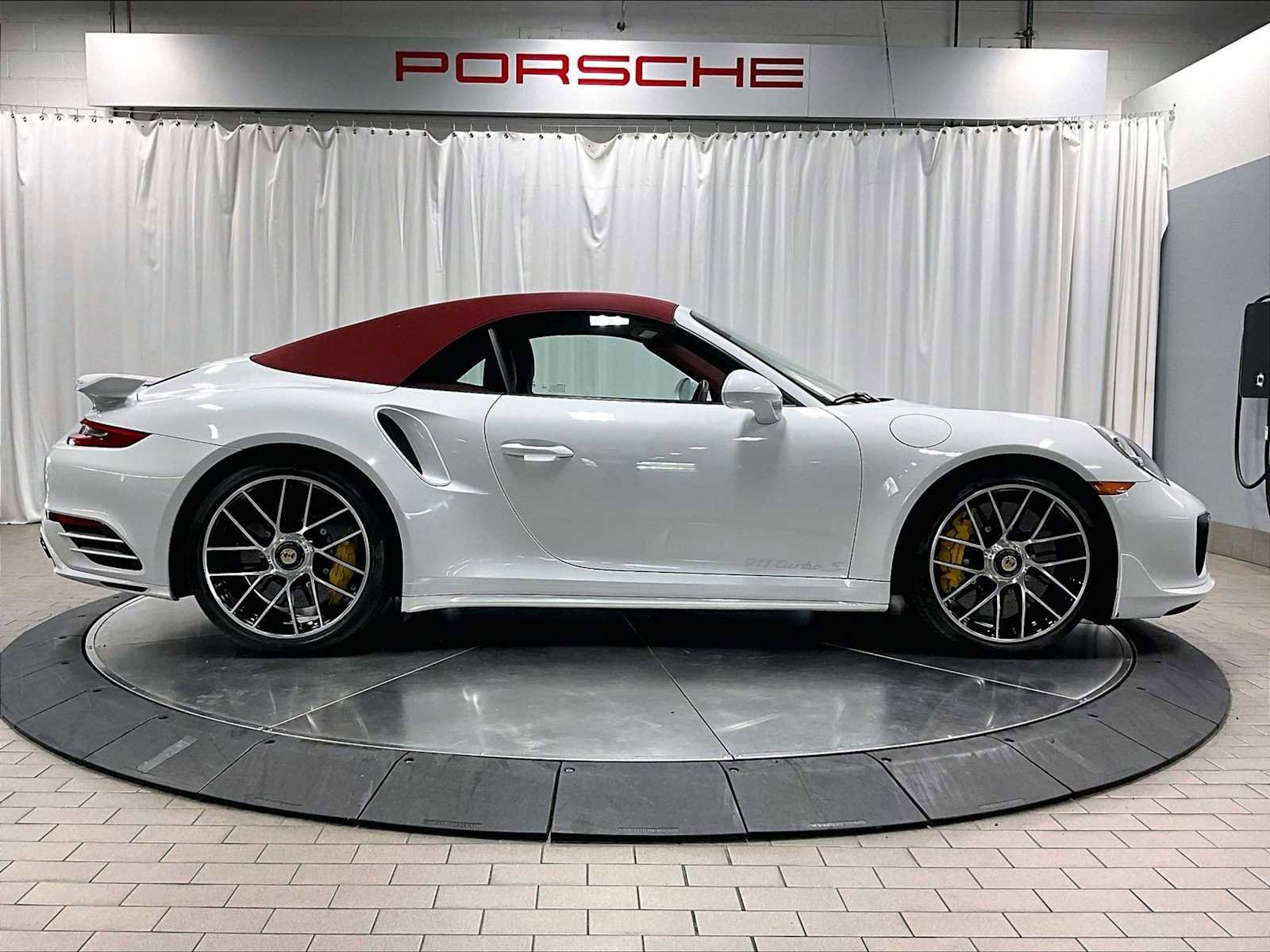 Used 2019 Porsche 911 Turbo S image 11