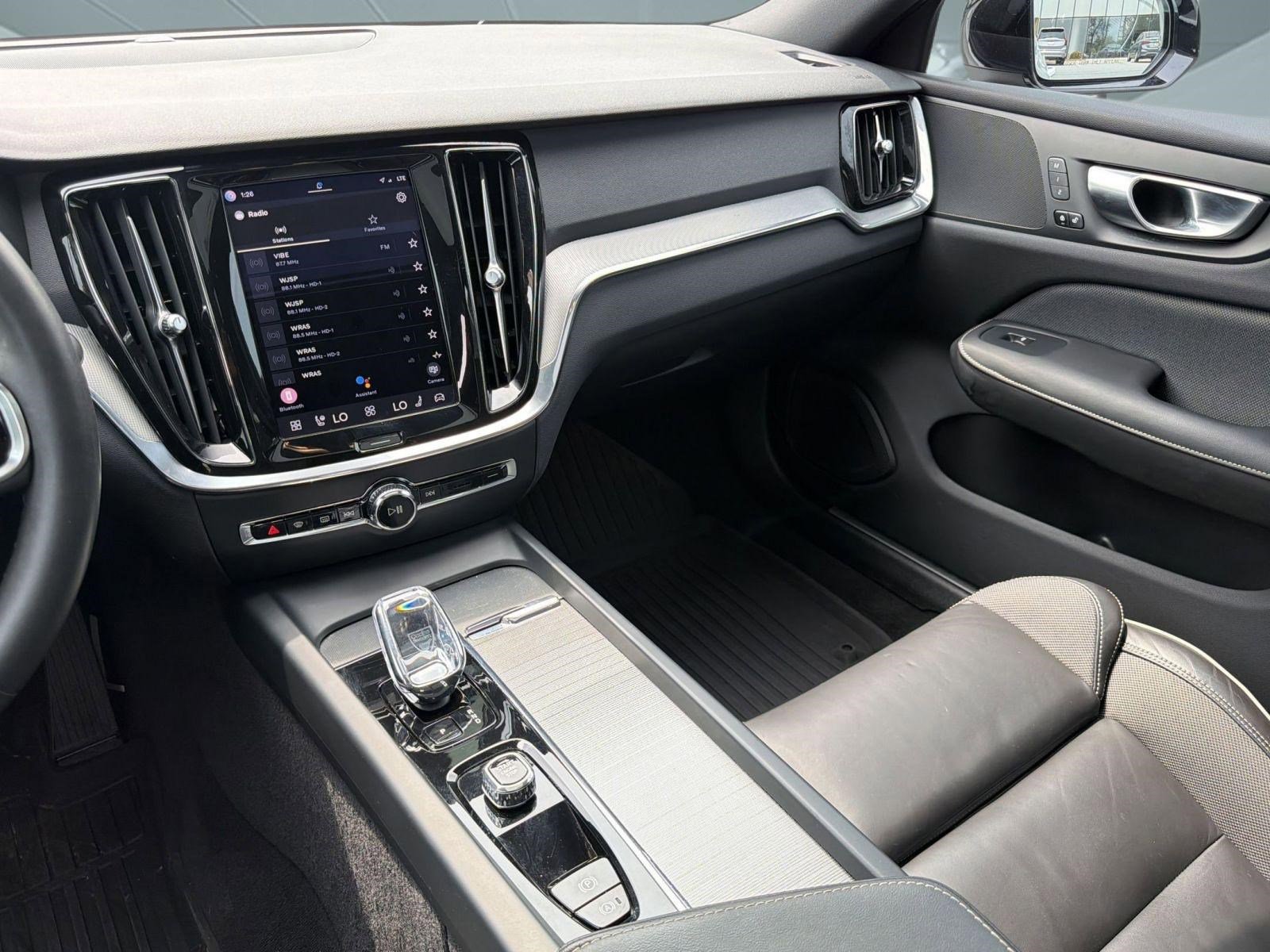 Certified 2024 Volvo S60 B5 Plus w/ Climate Package image 27