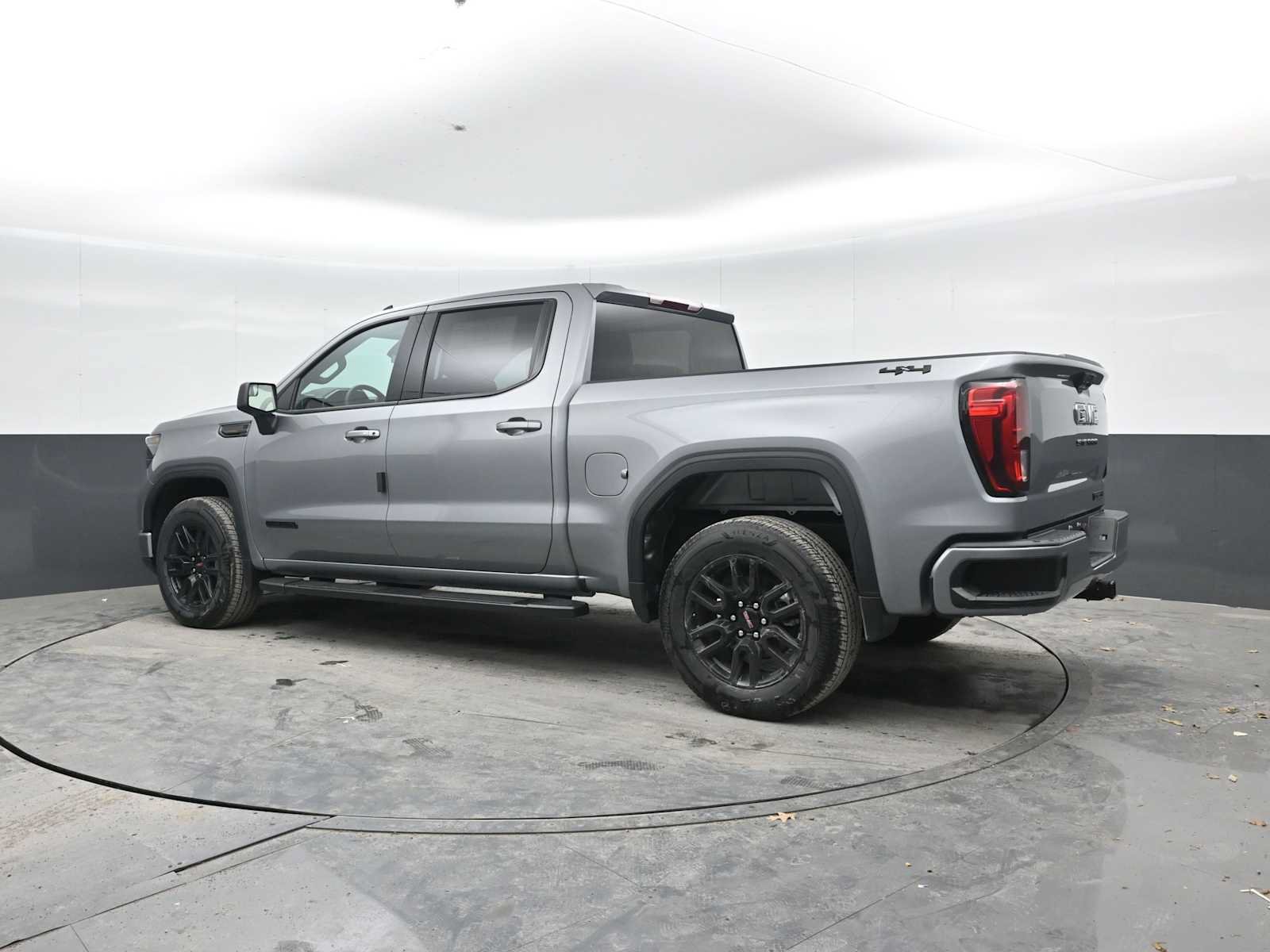 New 2026 GMC Sierra 1500 Elevation w/ LPO, Elevation Black Package AWD/4WD image 2