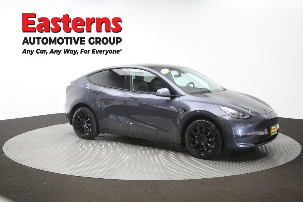 Used 2021 Tesla Model Y Long Range AWD/4WD image 43
