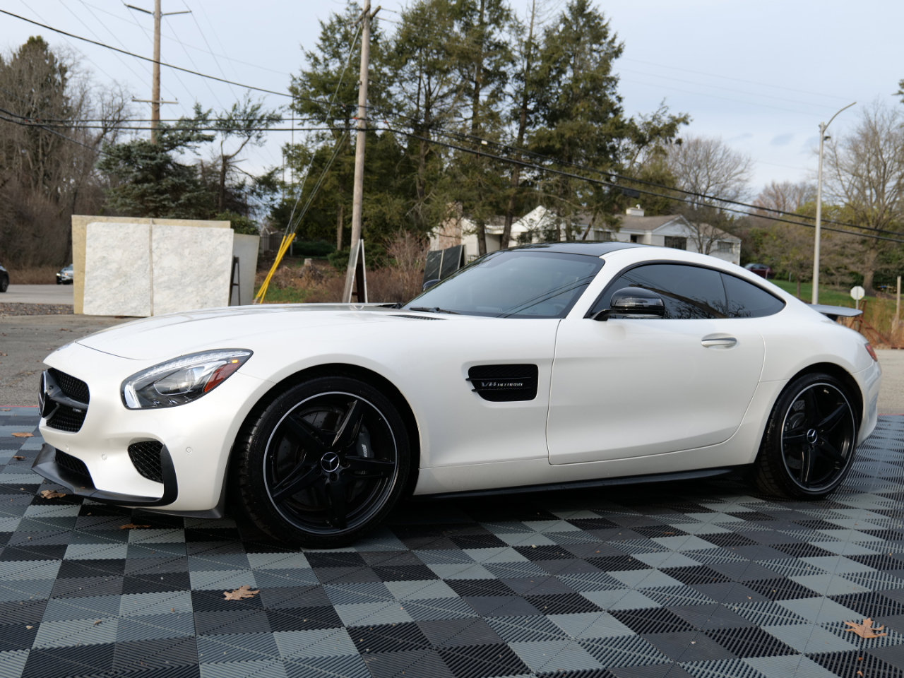 Used 2017 Mercedes-Benz AMG GT Coupe image 10