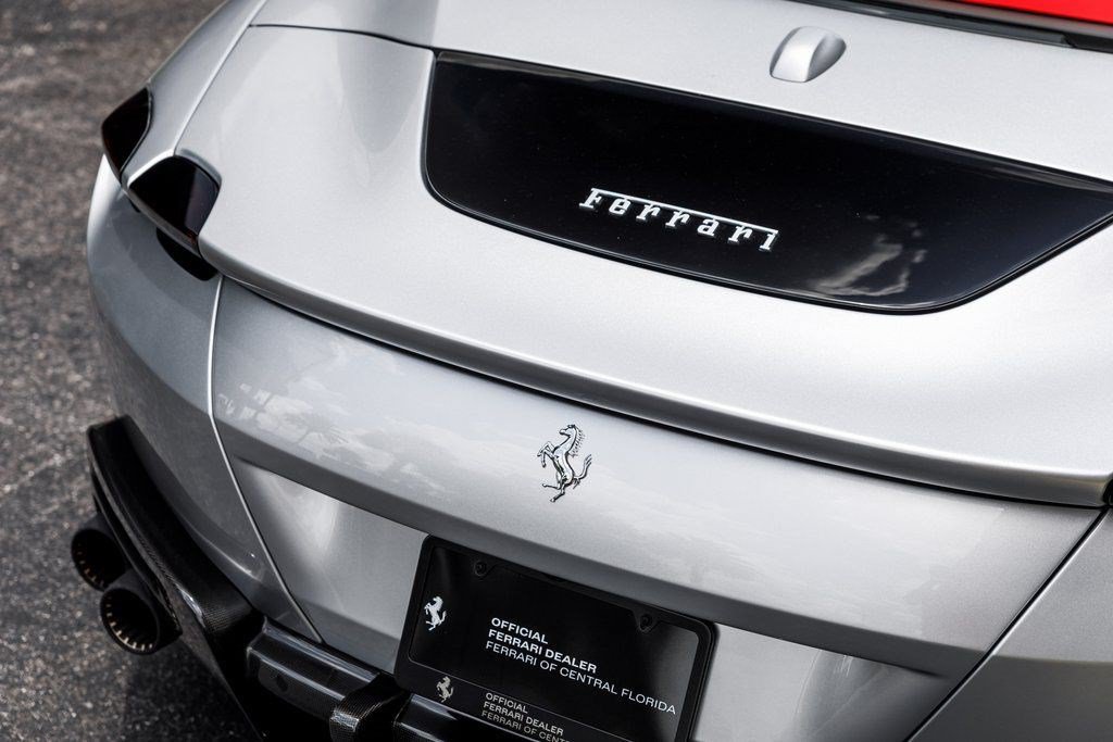 Used 2024 Ferrari Roma Spider RWD image 12