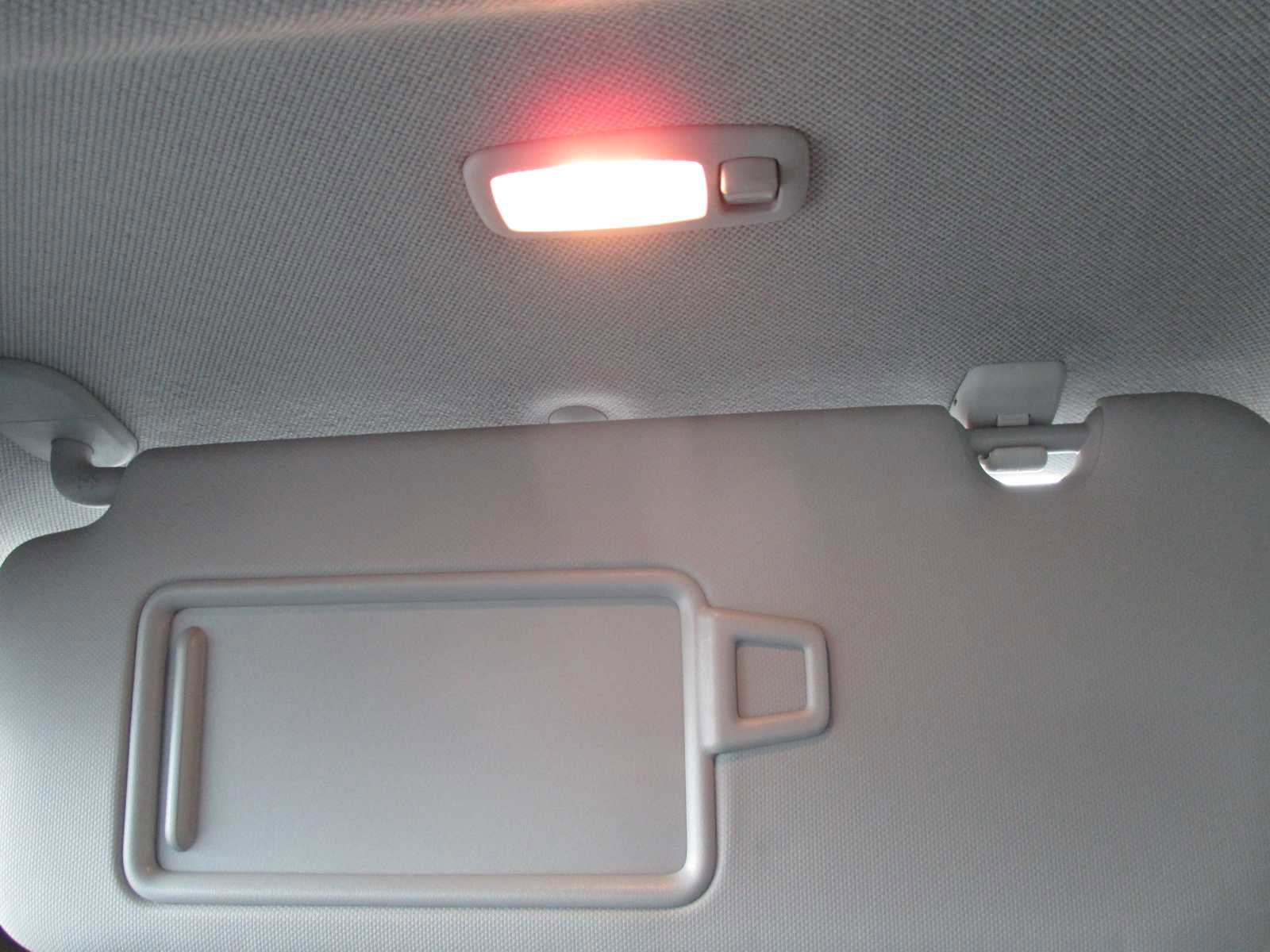 Used 2024 Hyundai Elantra SEL w/ Convenience Package image 25