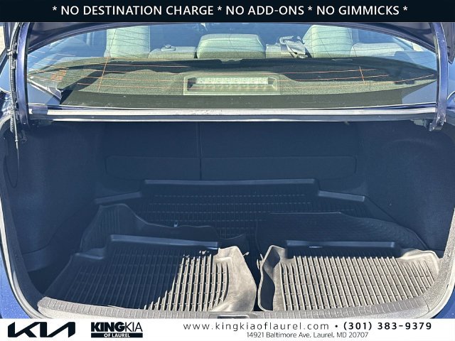 Used 2022 Toyota Corolla LE FWD image 18