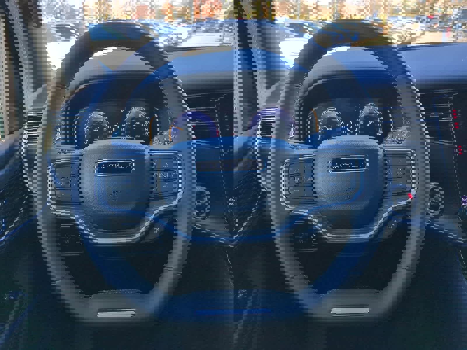 Used 2024 Jeep Wagoneer L Series II image 23