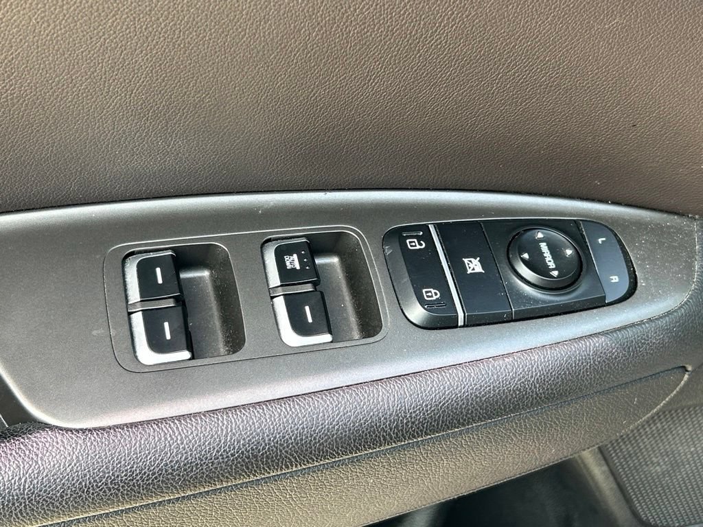 Used 2020 Kia Optima LX FWD image 18