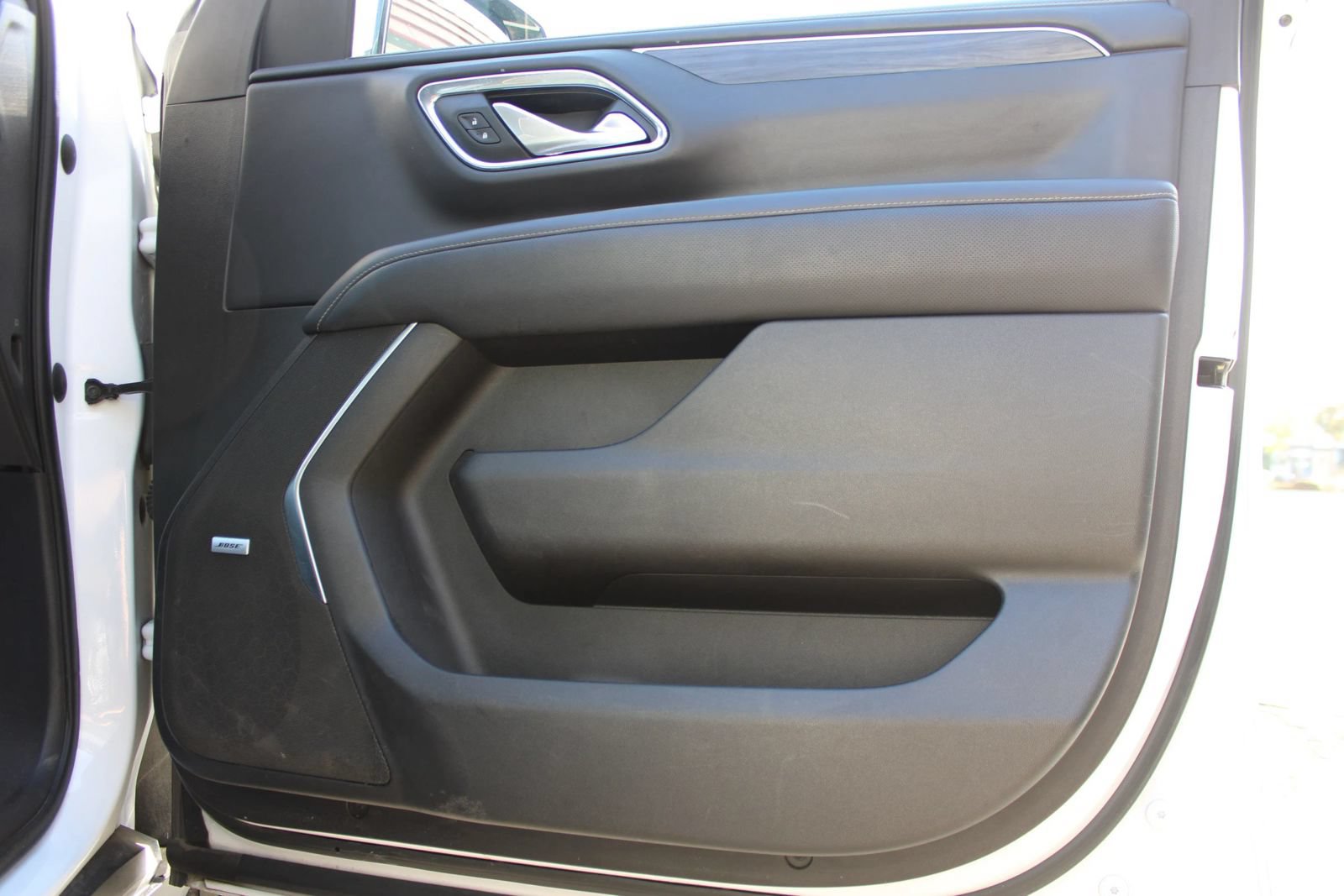 Used 2021 GMC Yukon XL SLT AWD/4WD image 8