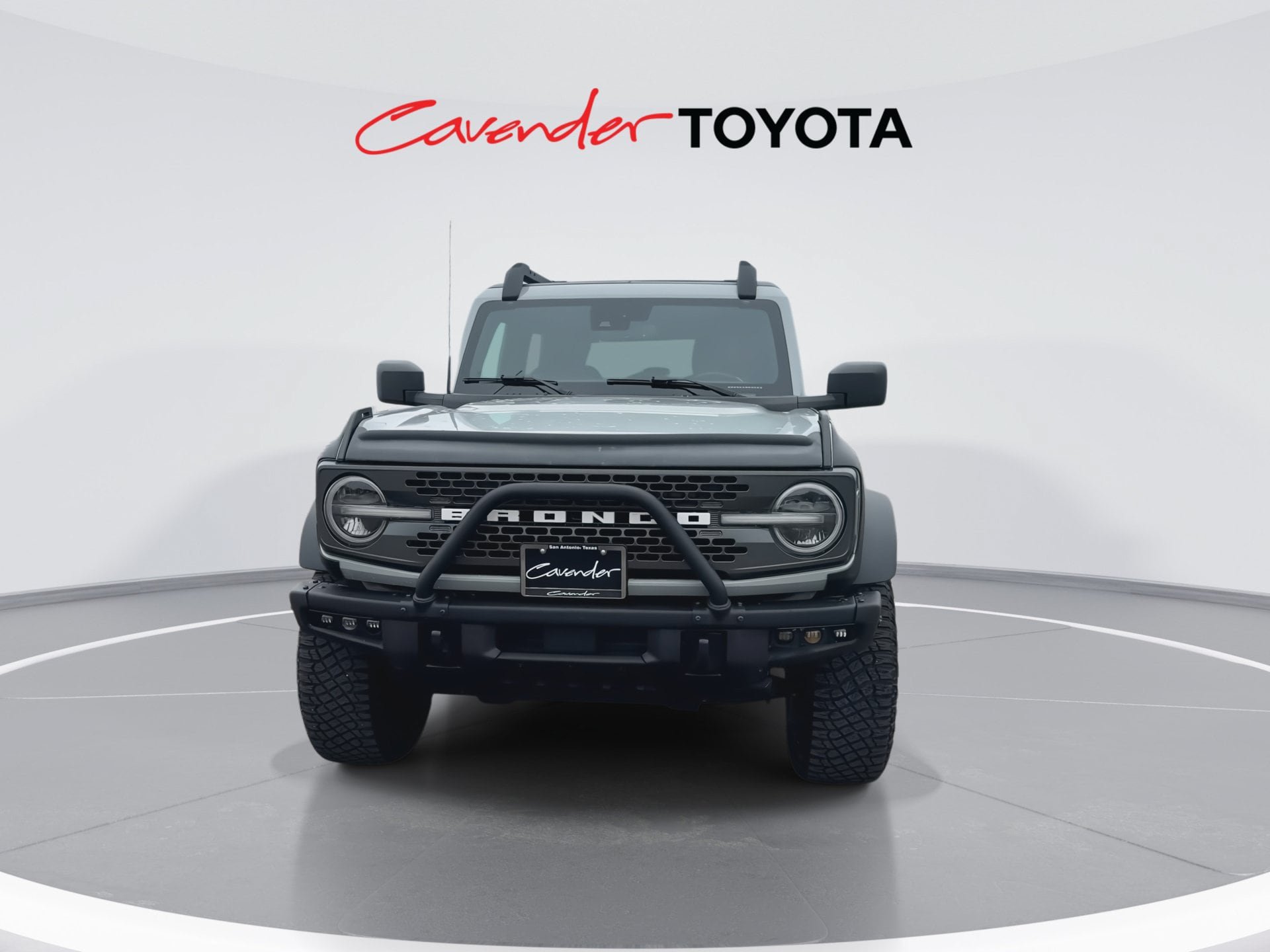 Used 2022 Ford Bronco Badlands w/ Sasquatch Package AWD/4WD image 3