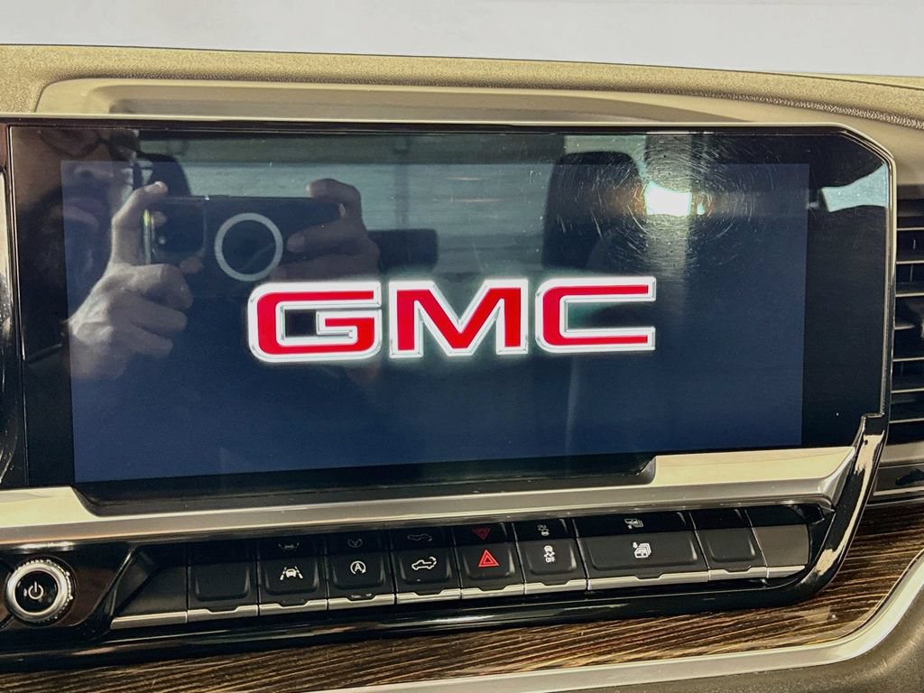 Used 2023 GMC Sierra 1500 Elevation RWD image 33