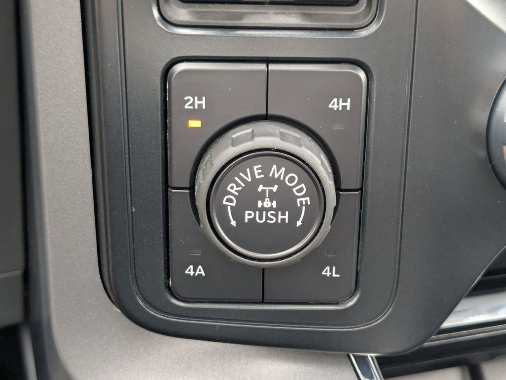 New 2025 Ford F150 Lariat w/ Equipment Group 502A High image 38