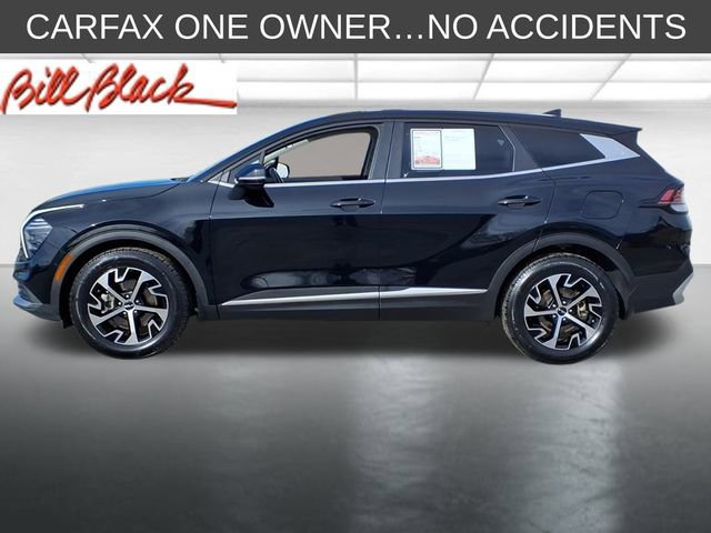 Used 2024 Kia Sportage EX image 2