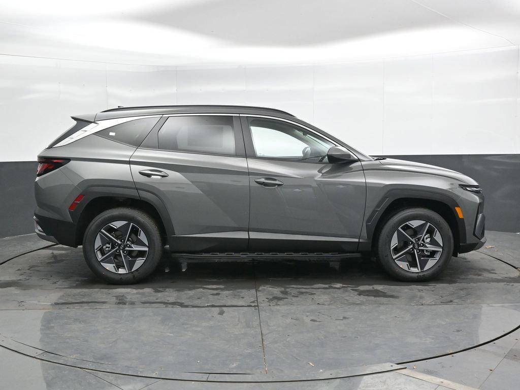 New 2026 Hyundai Tucson SEL image 3