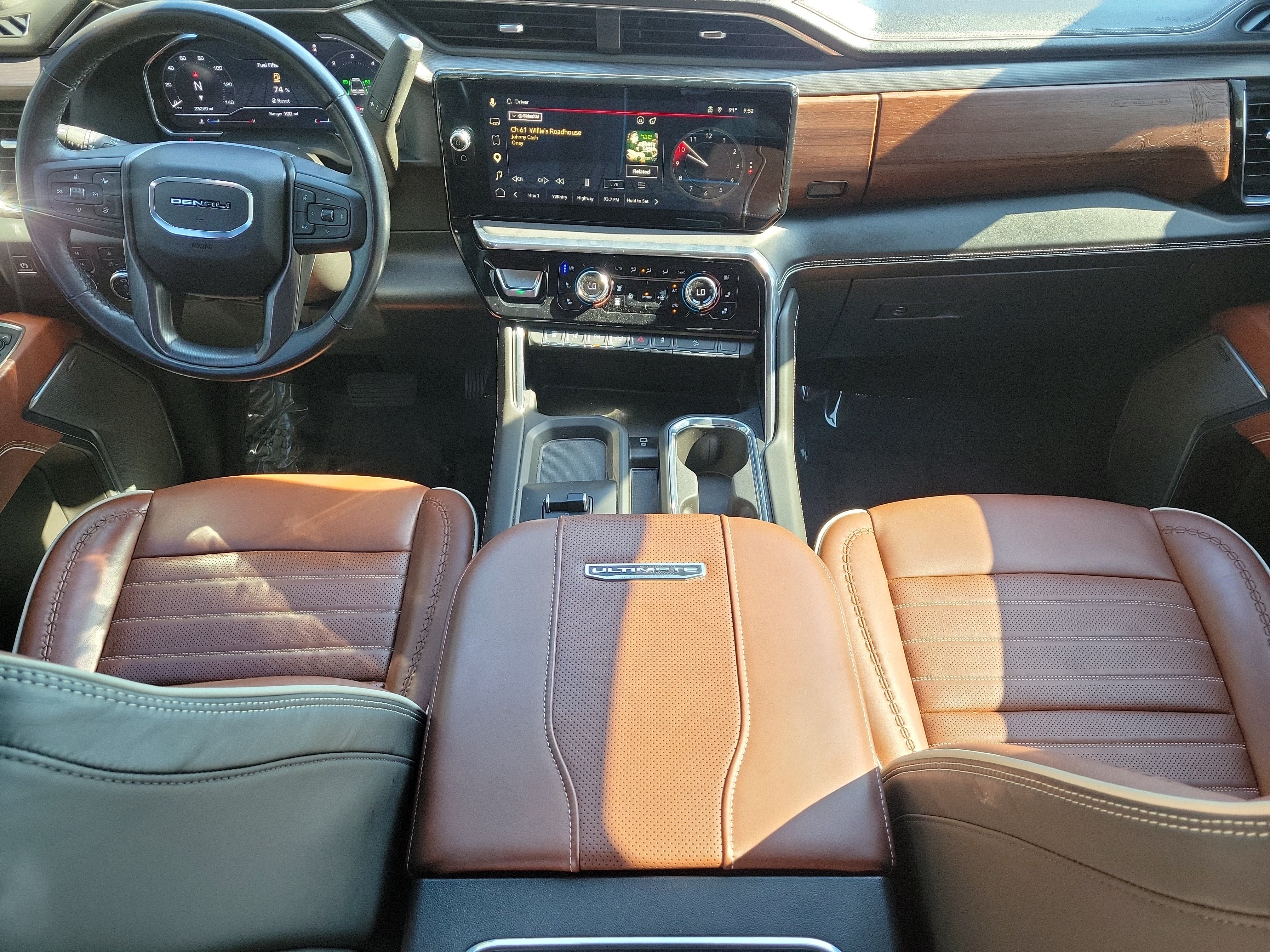 Used 2024 GMC Sierra 2500 Denali Ultimate w/ Max Trailering Package AWD/4WD image 18