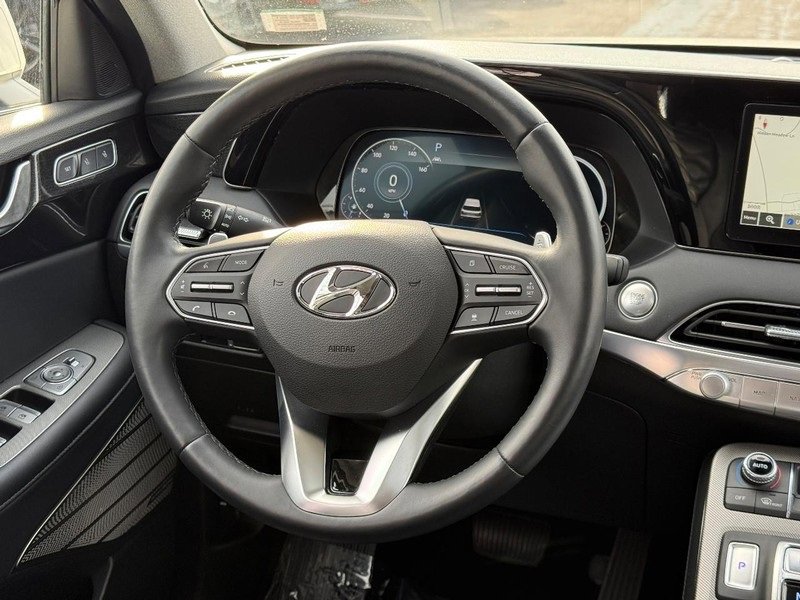 Used 2021 Hyundai Palisade Limited image 13