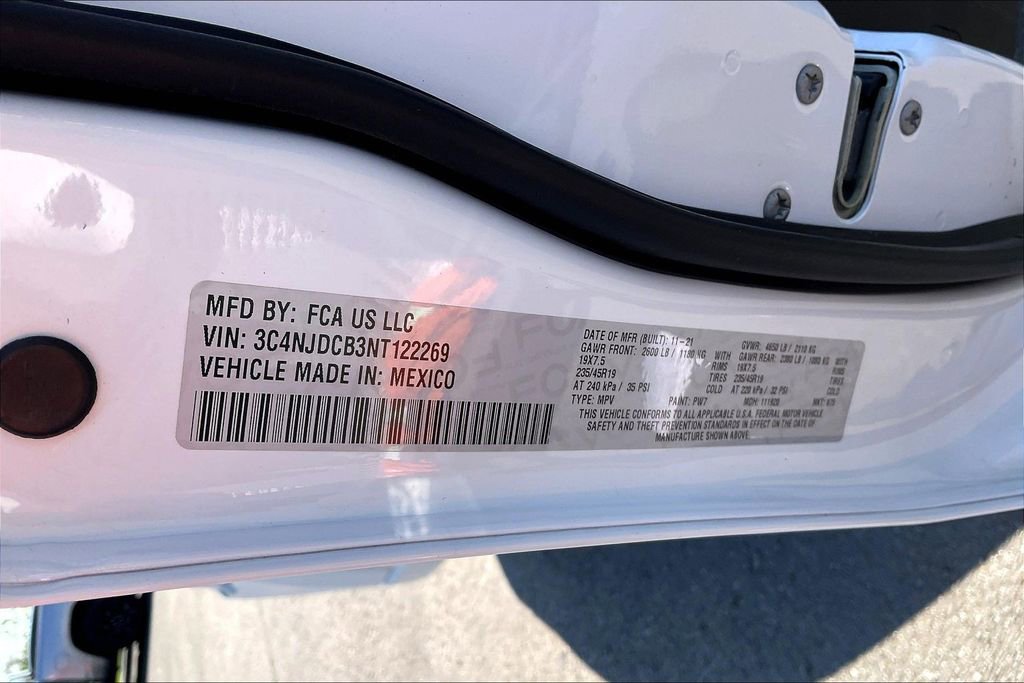 Used 2022 Jeep Compass High Altitude image 3