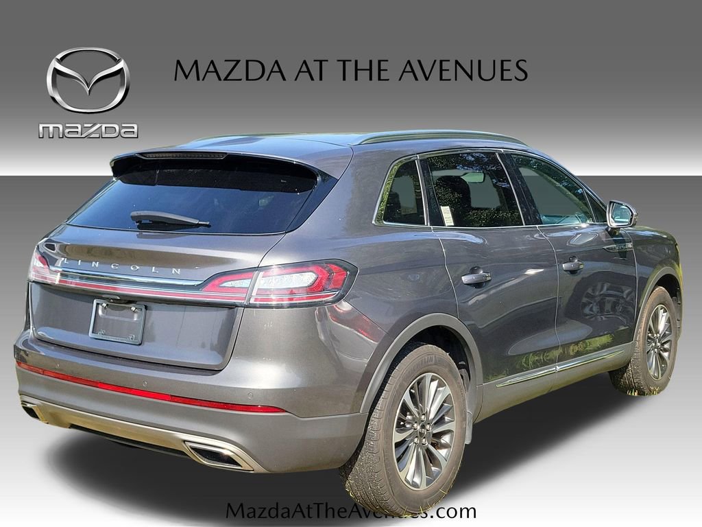 Used 2023 Lincoln Nautilus FWD image 16